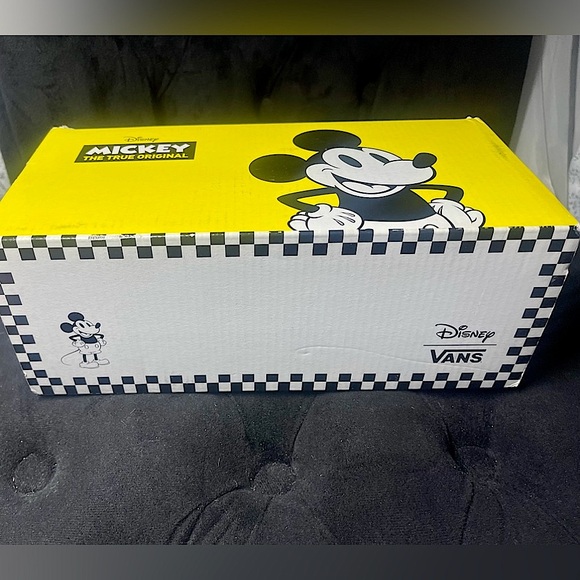 RARE Vans x Disney Minnie Mouse Authentic Gore Bow Sneakers in Red White - Picture 10 of 10